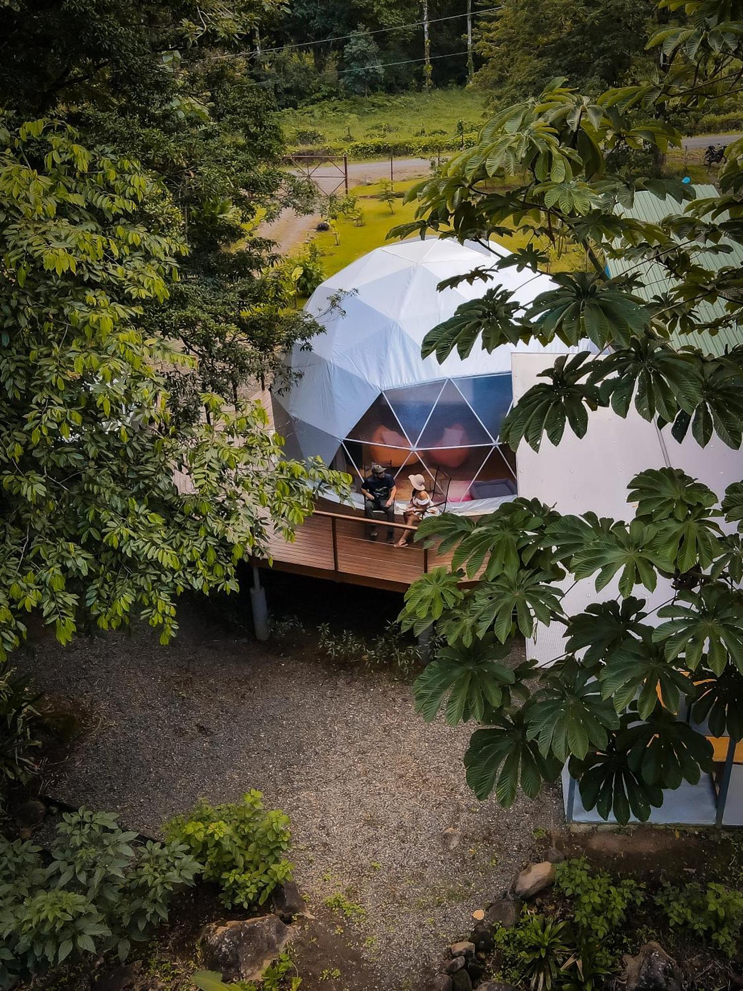 Bitzu Dome-Bijagua Riverside Glamping Exterior foto