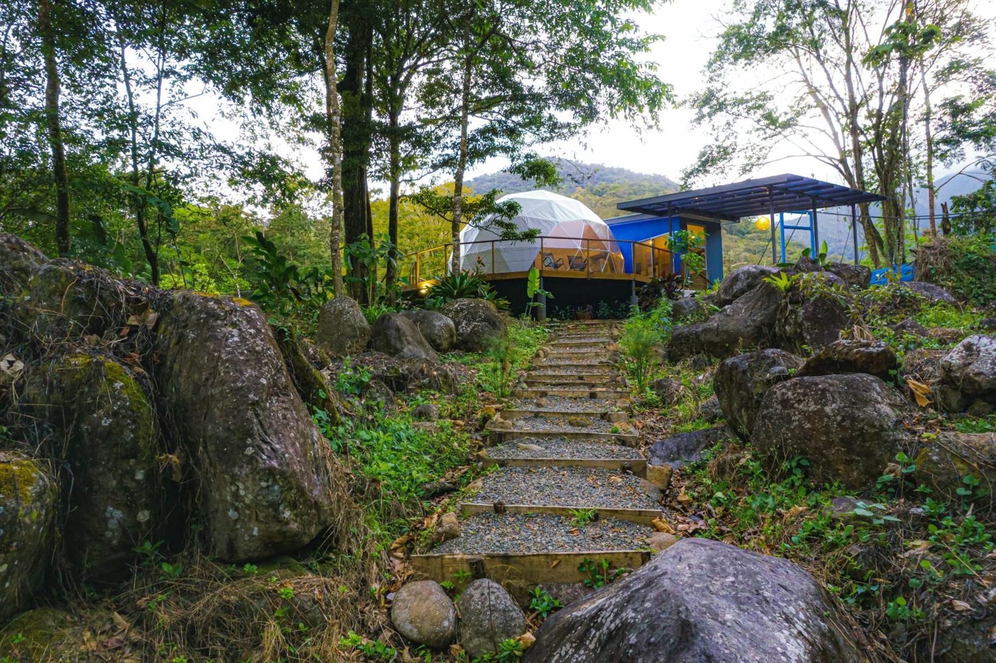 Bitzu Dome-Bijagua Riverside Glamping Exterior foto
